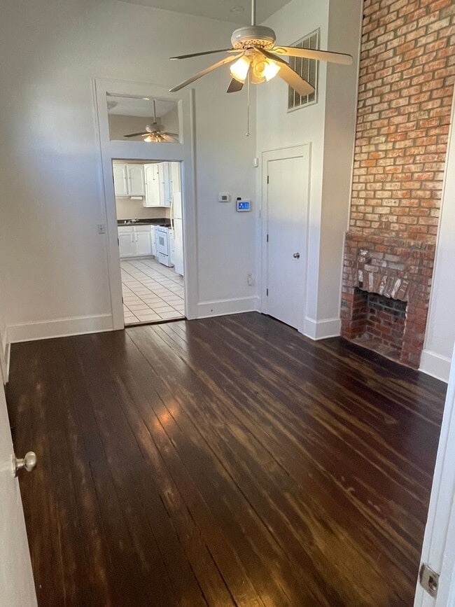 Photo - 1BD/1BA Shotgun w/ In Unit Washer and Dryer