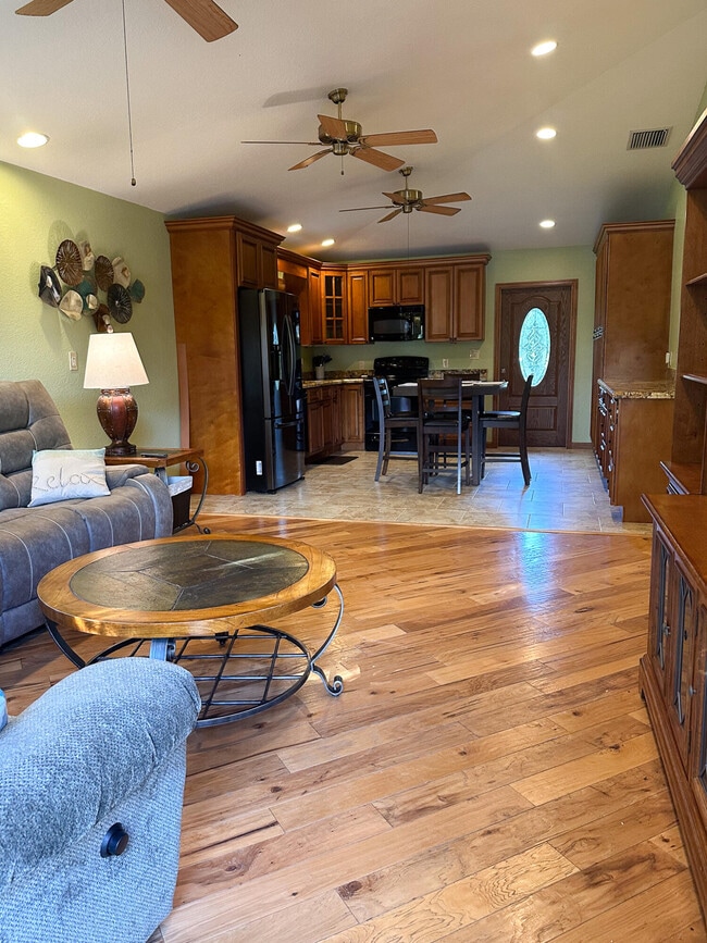 Photo - 12895-12854 54th St N