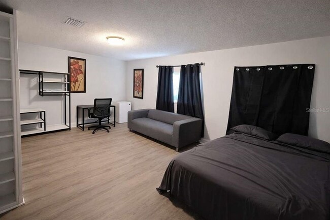 Photo - 5116 E 122nd Ave