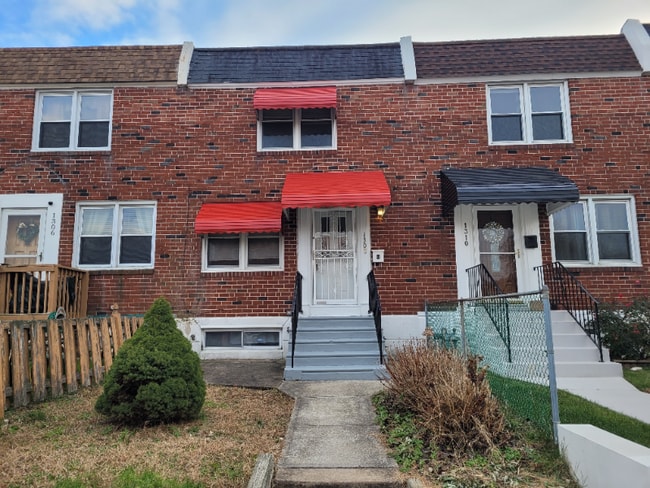 Photo - 1308 Maple Ave