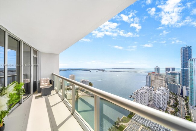 Photo - 495 Brickell Ave Condo Unit 4909