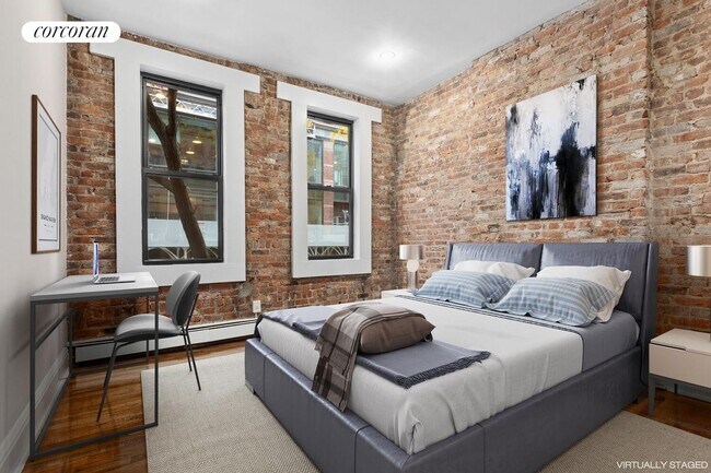 Photo - 124 W 25th St