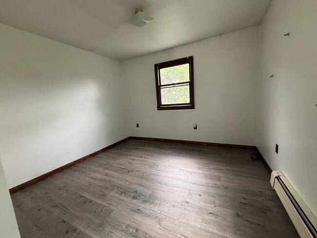 Photo - Studio Apartment | 1 Bed | 1 Bath - Great Value Unit Willey St - A
