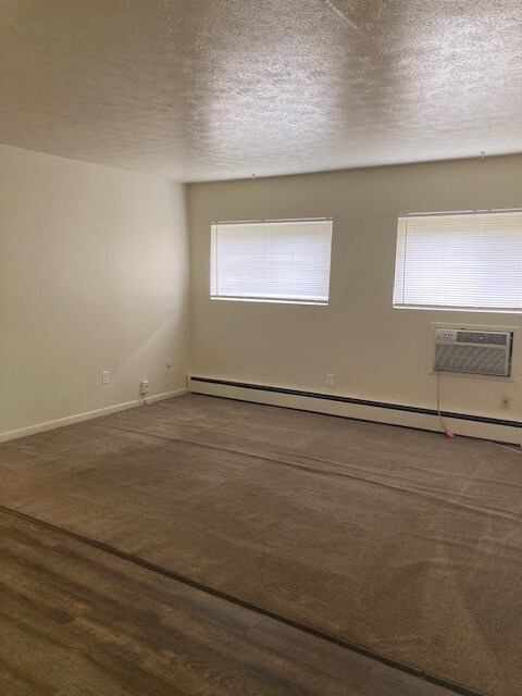 Photo - 1529 Brittain Rd