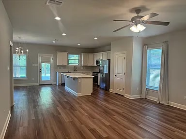 Photo - 1338 Shadow Bluff Dr