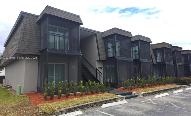 Building Photo - 2023 S Semoran Blvd Unit D