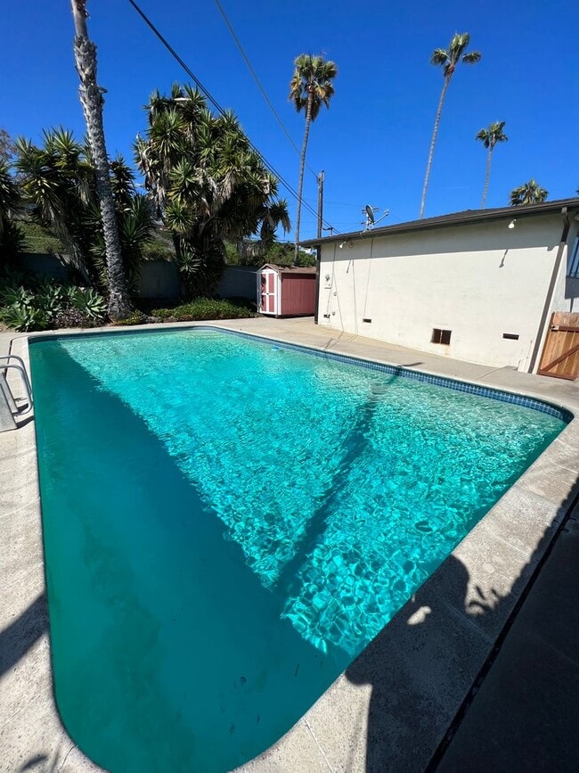 Building Photo - Lower South Shores SFR | 2Bed/2Bath | Swim... Rental