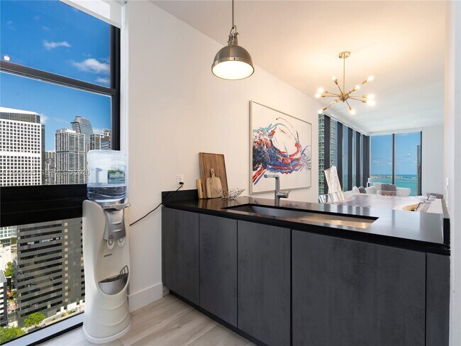 Photo - 1010 Brickell Ave Unit 2801