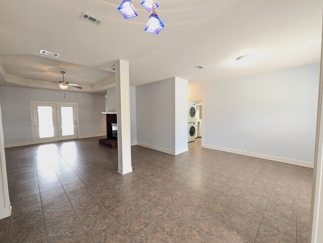 Photo - 1920 Morella St