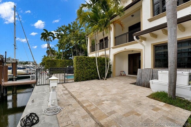105 Isle of Venice Dr