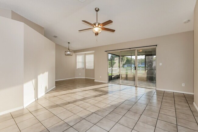 Photo - 227 Belfort Pl