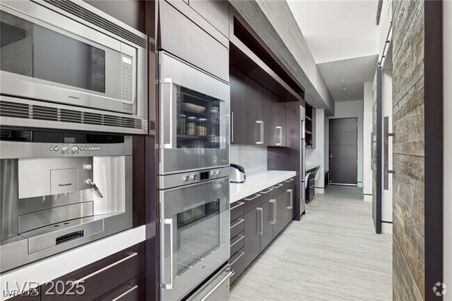 Building Photo - 4 Soaring Bird Ct Rental