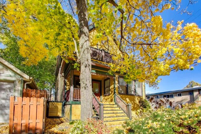 Photo - 916 Pleasant St Unit 1