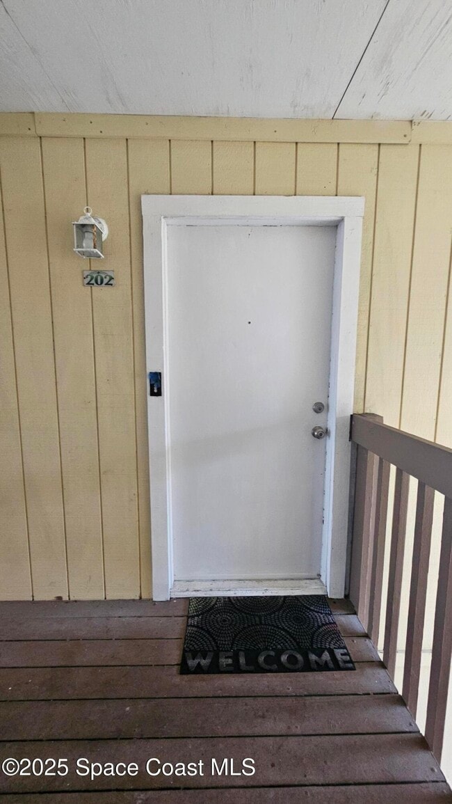 Building Photo - 2101 Forest Knoll Dr NE Unit 01-202 Rental