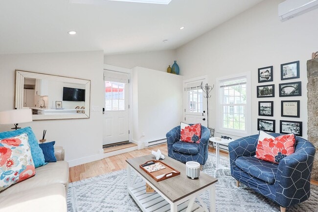 Photo - WINTER RENTAL: Granite Cottage