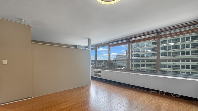 Photo - 3550 N Lake Shore Dr Unidad 1009