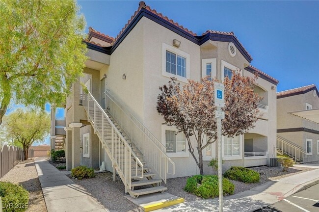 Building Photo - 6160 Rumrill St Unit 235 Rental
