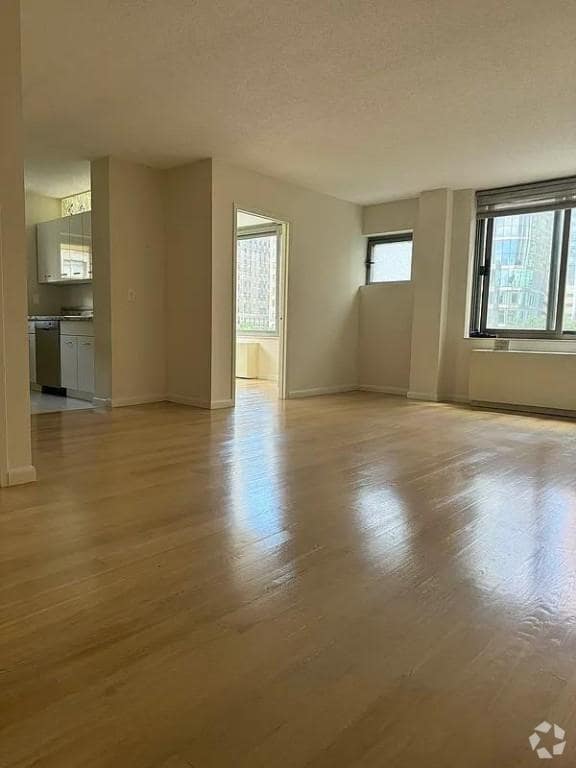 Building Photo - 2 bedroom in NEW YORK NY 10280 Unit 4/I Rental