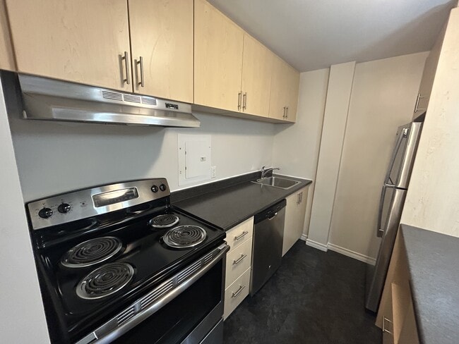 Photo - 5222-5222 Green St Unit 48