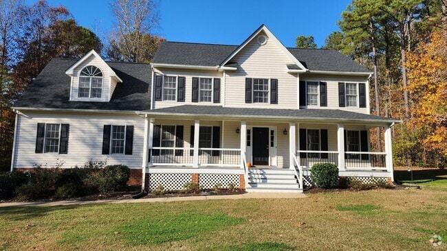 Building Photo - Beautiful Upscale Home Available in Cheste...