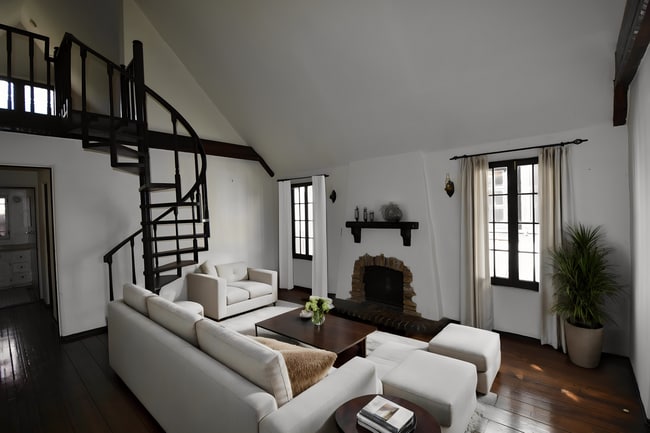 Photo - 2906 Griffith Park Blvd Unit 2910.5