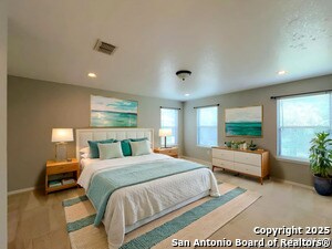 Photo - 2830 Zurich Casa