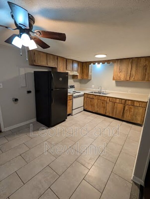 Photo - 216 Patricia Dr