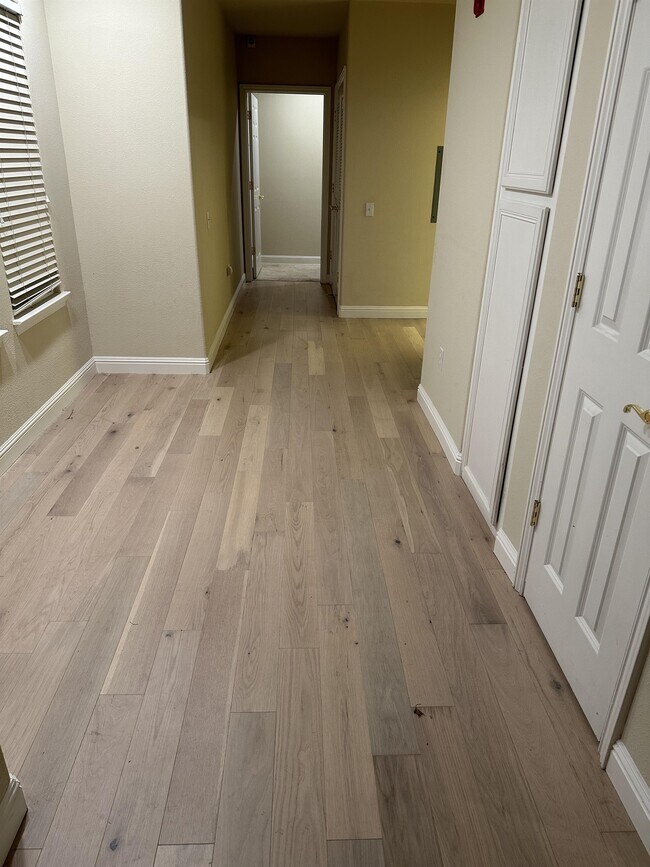 Photo - 435 Sheridan Ave