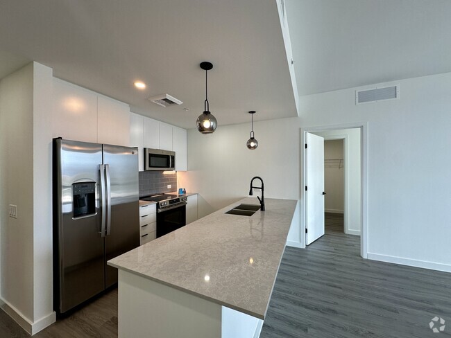 Building Photo - 243 NW 30th St Unit 202 Rental