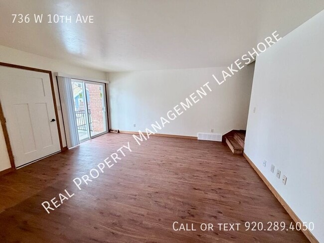 Photo - 736 W 10th Ave