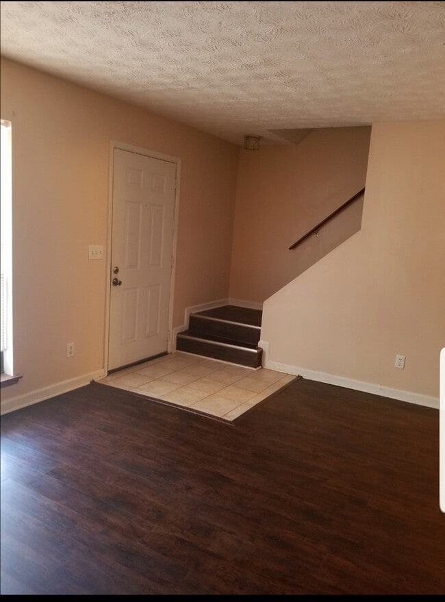 Photo - 2368 Wingfoot Pl