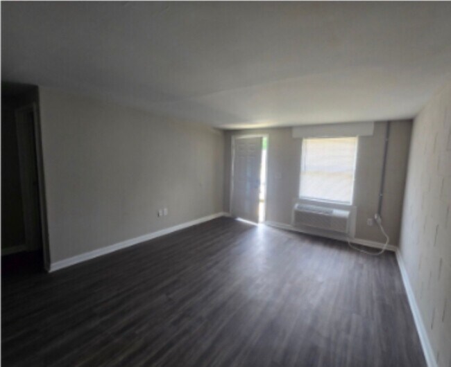 Photo - 2749 Howell Ct