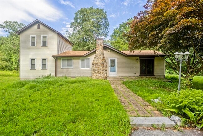 Building Photo - 159 N Monson Rd Rental