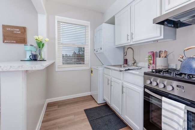 Building Photo - Alcove at Seahurst Apartment Homes