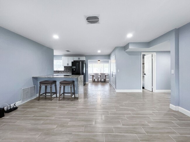 Photo - Beautiful Seminole Home with Large, Fully Fenced Backyard! | 3beds/1.5bath