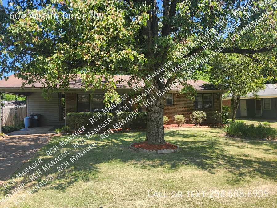 Photo - 604 Austin Dr NW