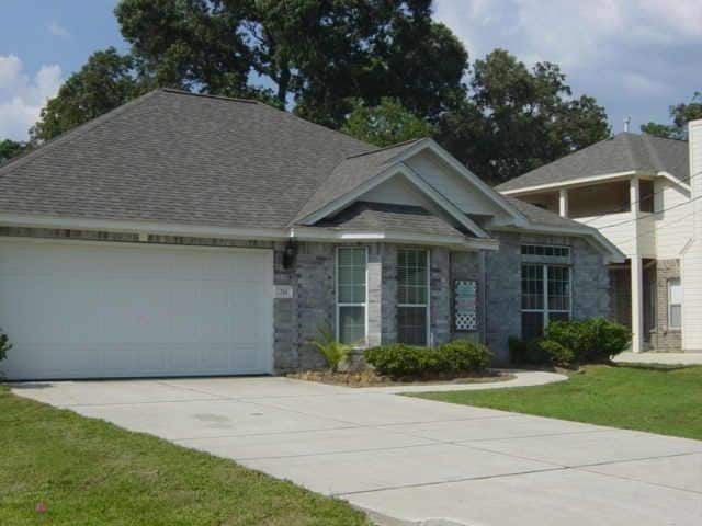 Building Photo - 254 Maple Ln