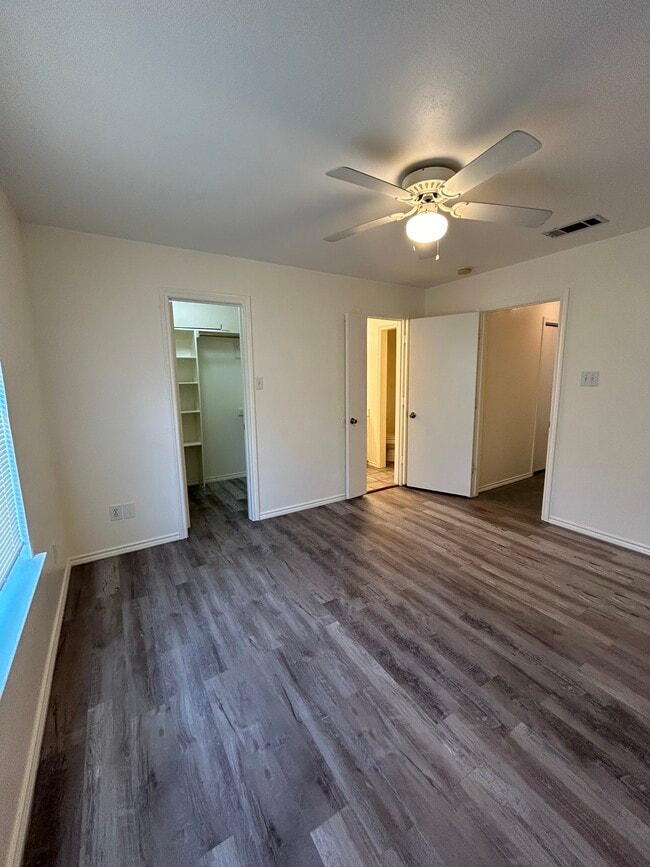 Photo - 3822 Stuart Rd