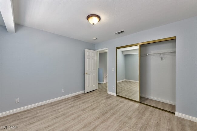 Building Photo - 7736 Allerton Ave