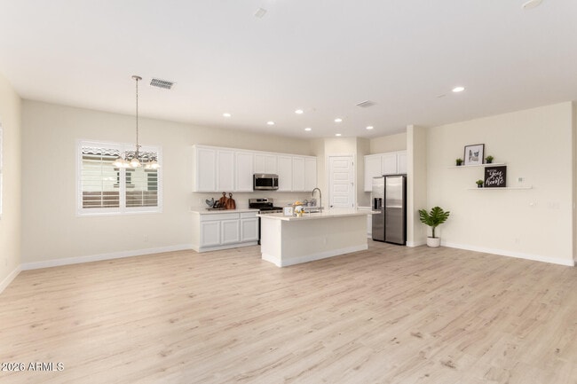 Photo - 18453 W Elwood St