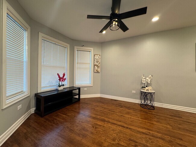 Photo - 4317 W 21st Pl Apartment Unit 1