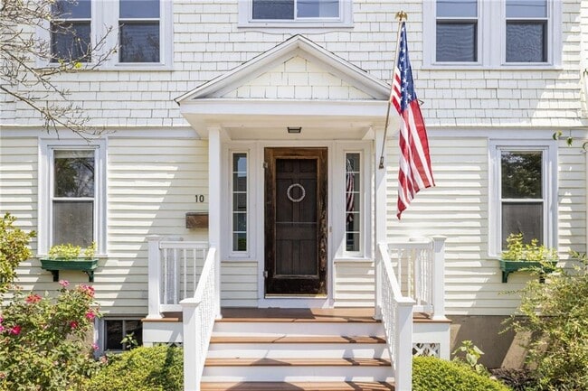 Photo - 10 Eustis Ave