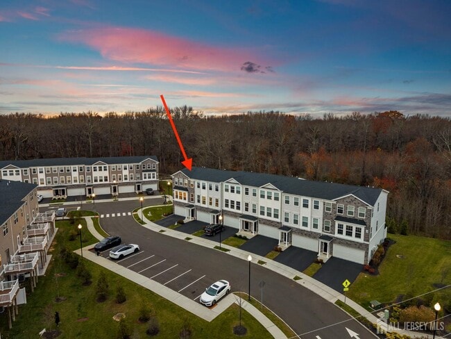 Photo - 1901 Swales Ct