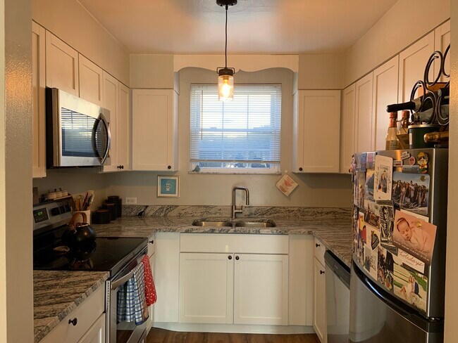Photo - 1355 Bluff Avenue, Grandview Heights, OH 43212 Apartment Unit B