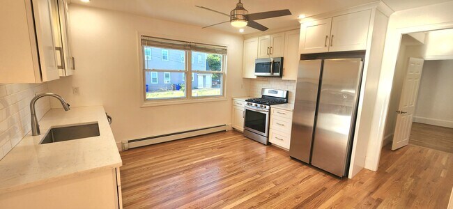 Photo - 248 Pearl St Unit 1