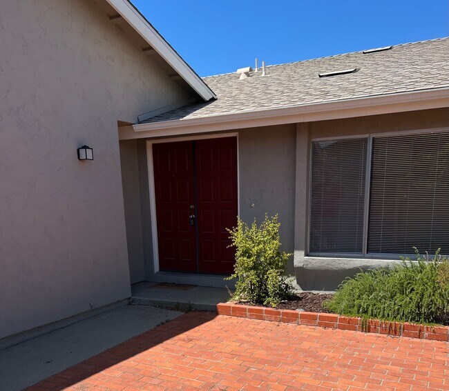 Photo - 4490 Cather Ave