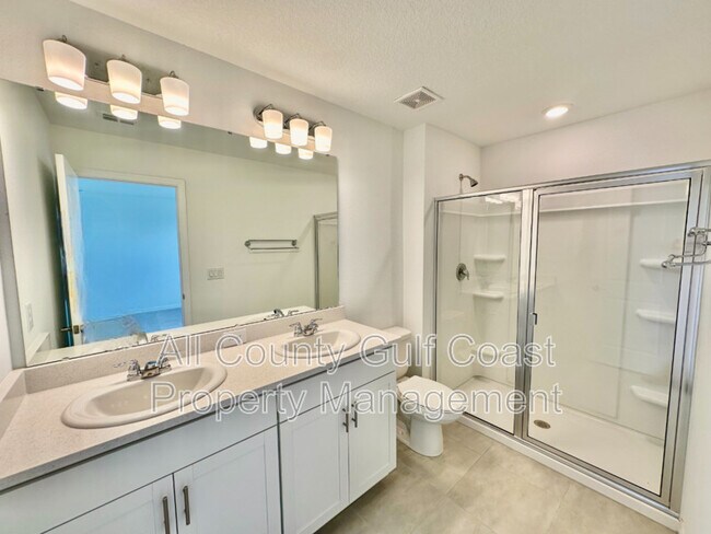 Photo - 11930 Glenside Ter