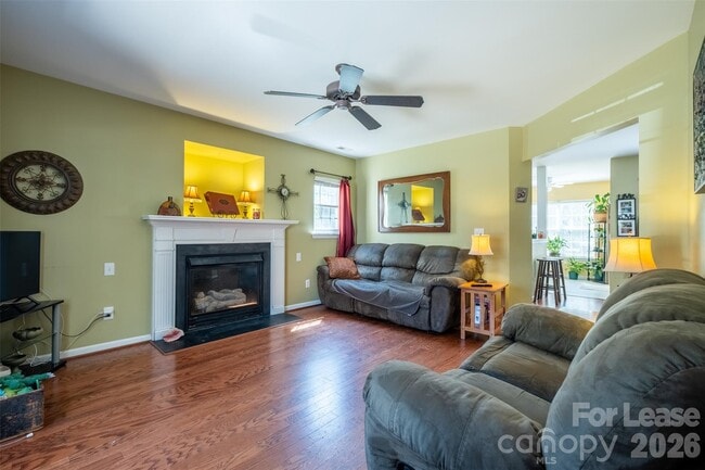 Photo - 7618 Prairie Rose Ln