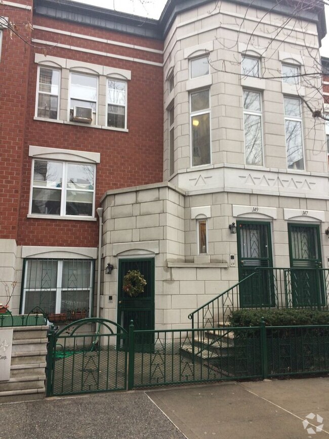 Building Photo - 149 W 117th St Unit Apt 2