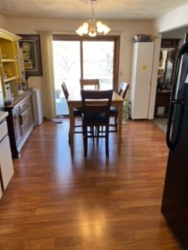 Photo - 2832 W Glenpark Dr